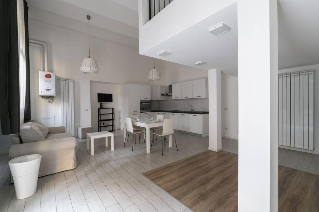 Spazioso Loft: Coldilana14 Milan Luaran gambar